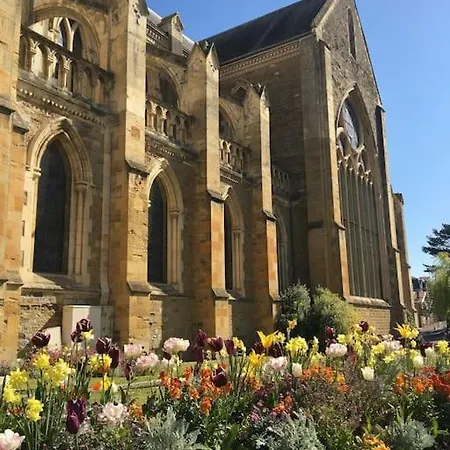 Joli Vue , Au Bout De La Rue ! アパート *